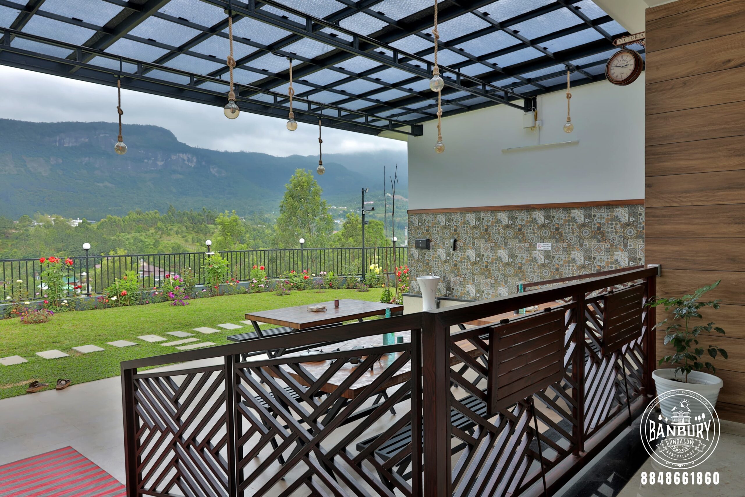 Banbury Bungalow logo – Luxury Homestay in Kanthalloor, Idukki