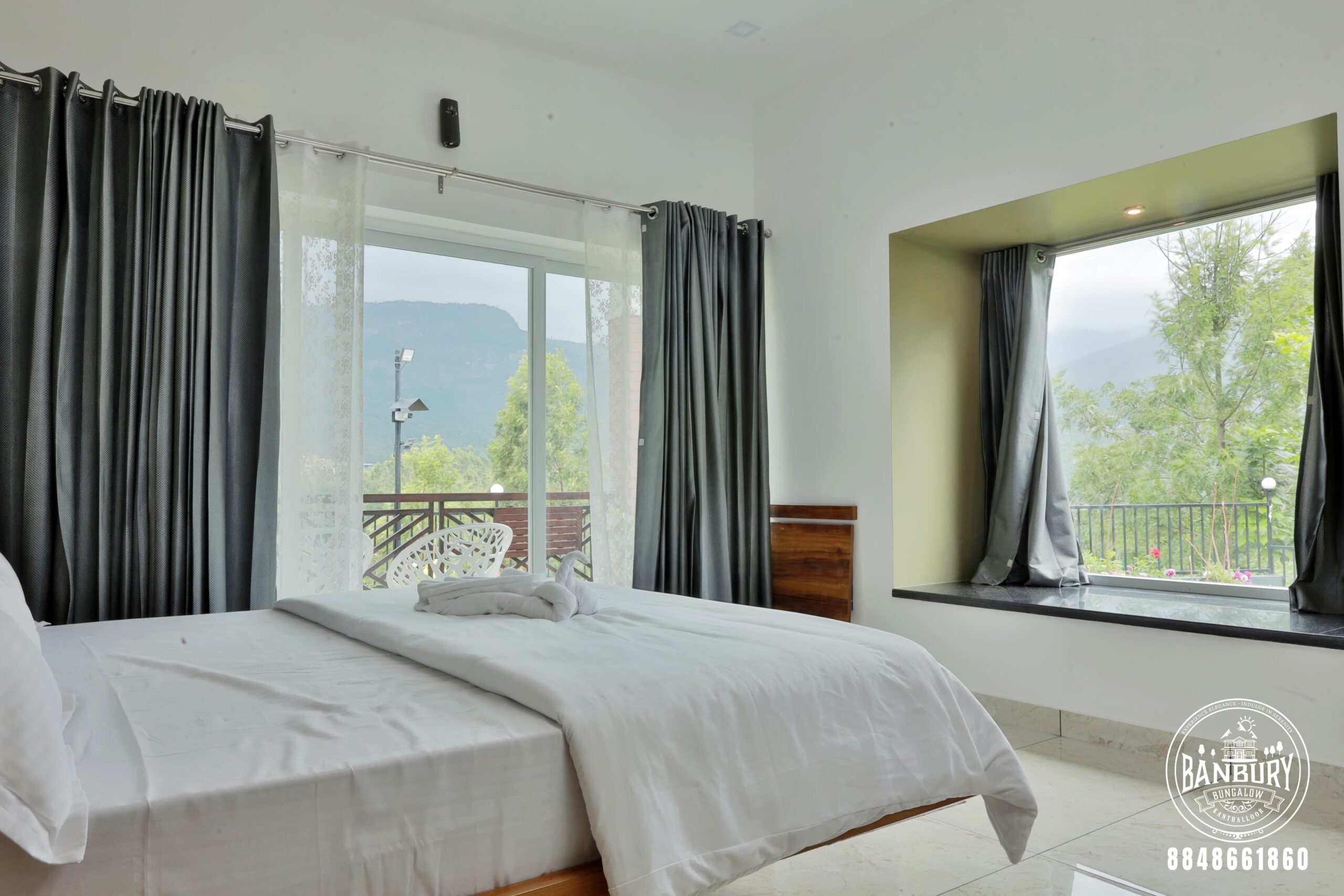 Banbury Bungalow logo – Luxury Homestay in Kanthalloor, Idukki